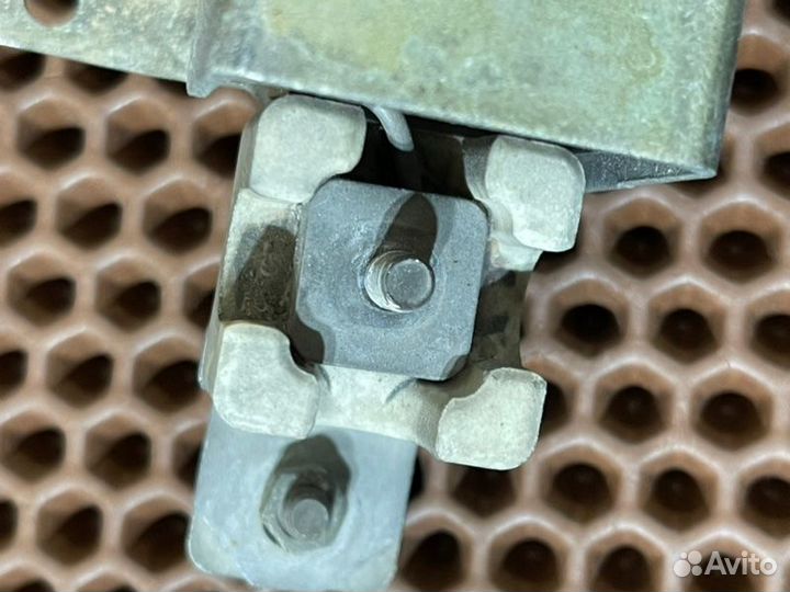 Сопротивление вентиляторов Mercedes-Benz E280 W124