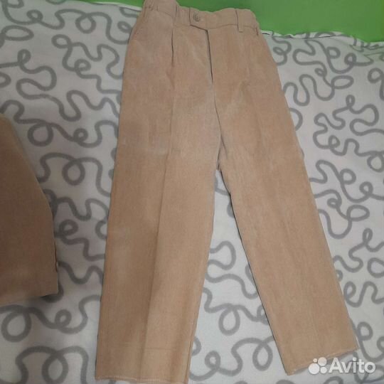 Костюм тройка