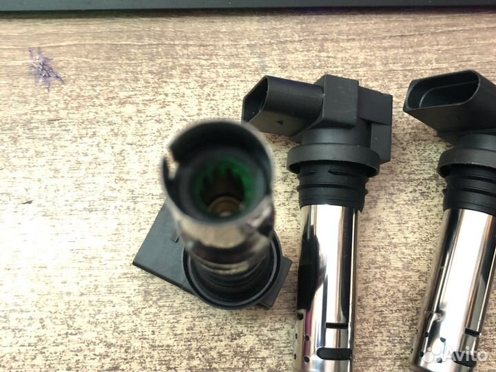 Катушка зажигания VW Polo VAG 036905715G