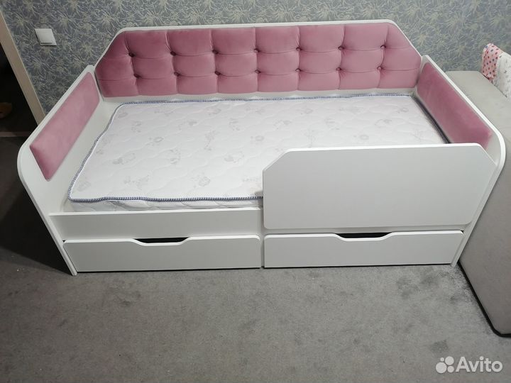 Детская кровать диван