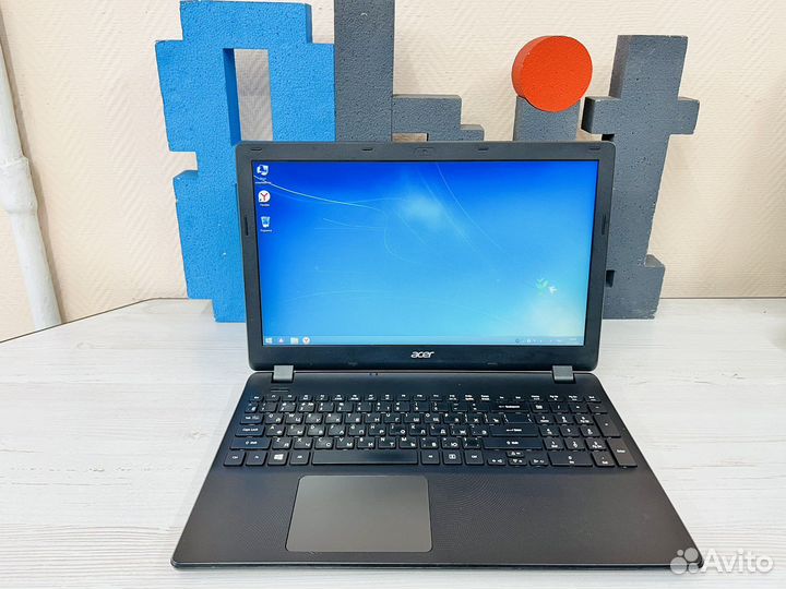 Быстрый ноутбук acer intel + ssd Диск