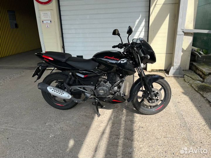 Bajaj Pulsar 180 2020