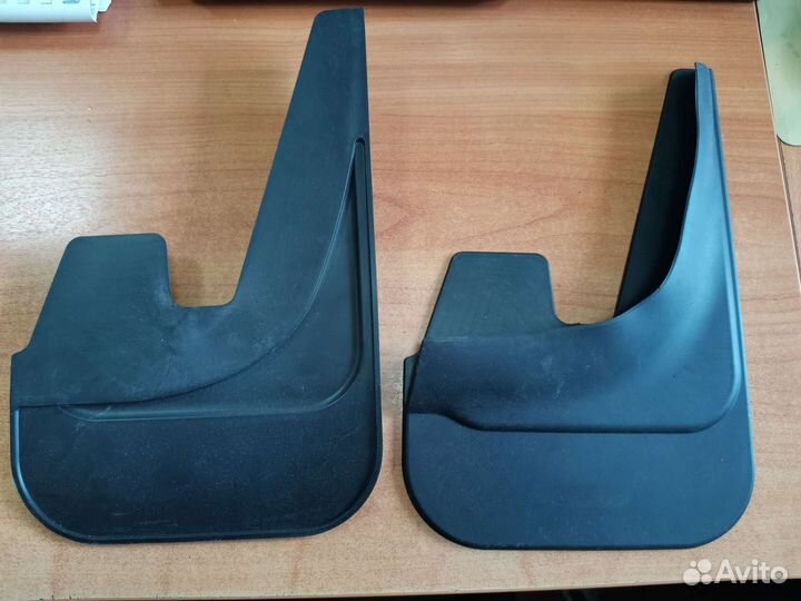 Брызговики универс. Люкс 2 шт. (Размер L)sdsbrkomp