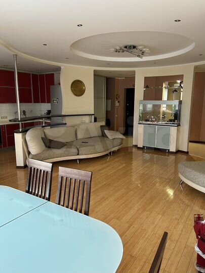 4-к. квартира, 153 м², 6/14 эт.