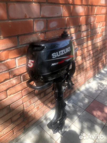 Лодочный Мотор suzuki DF 5