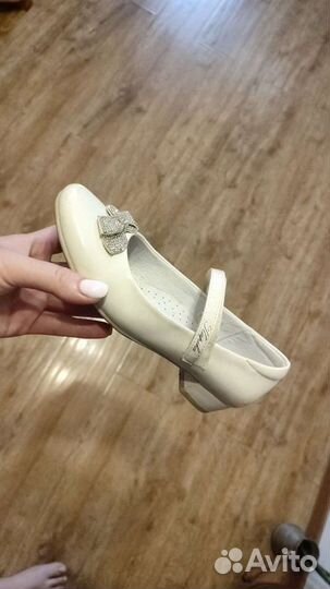 Туфли для девочки 34р