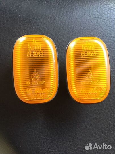 Повторители Toyota Harrier