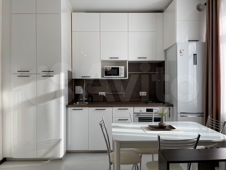 2-к. квартира, 60 м², 2/6 эт.