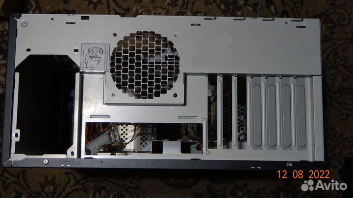 Корпус для компьютера