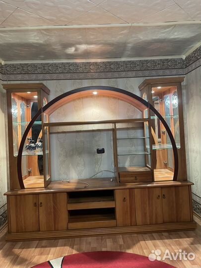 Стенка шкаф для гостиной