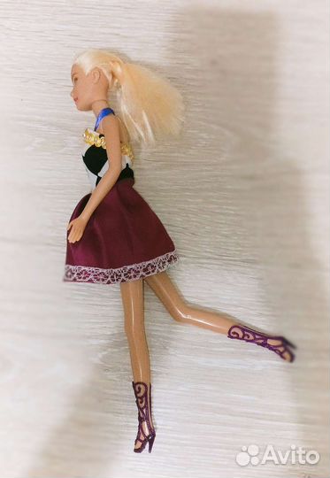 Кукла Барби