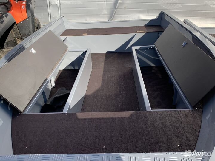 Моторно-гребная лодка bester 390М оранжевая