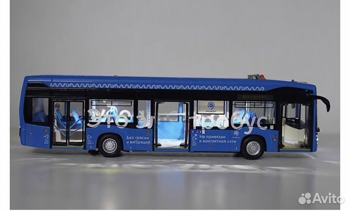 Коллекционная металлическая модель автомобиля