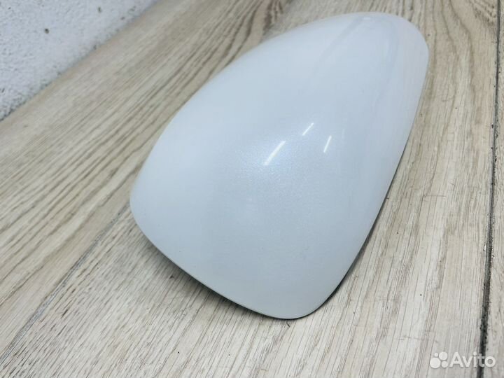 Крышка правого зеркала Toyota Camry 40 дорест