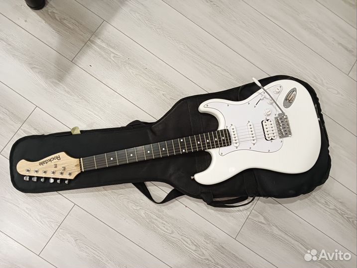 Электро гитара rockdale стратокастер