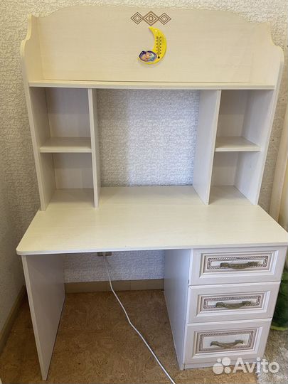 Комплект детской мебели для девочки