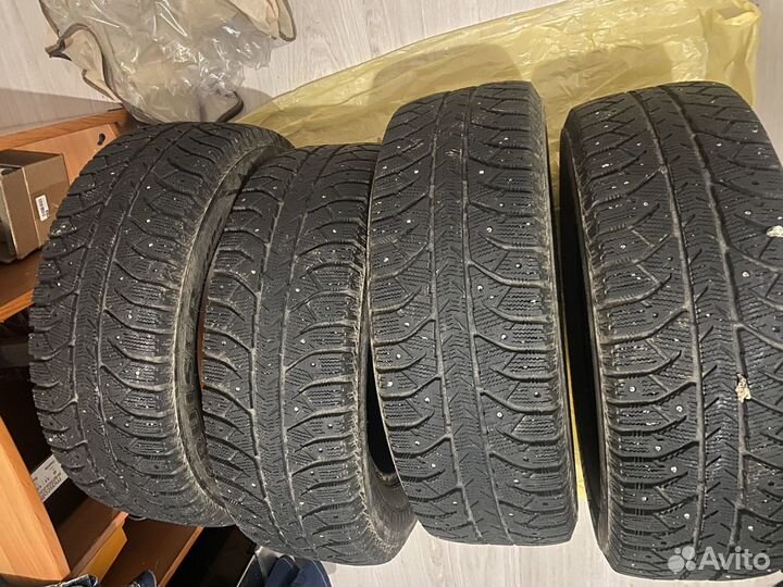 Bridgestone Ice Cruiser 7000 195/65 R15