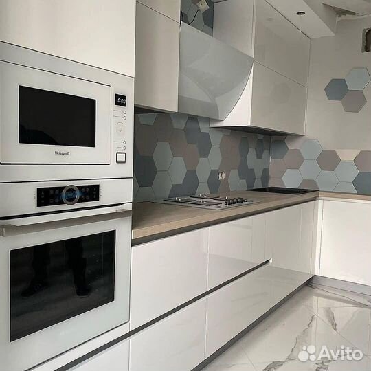 Кухонный гарнитур на заказ. Своё производство