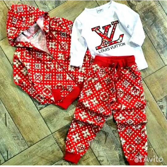 Спортивный костюм тройка на девочку