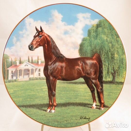 Тарелка из серии Чистокровные Лошади Америки