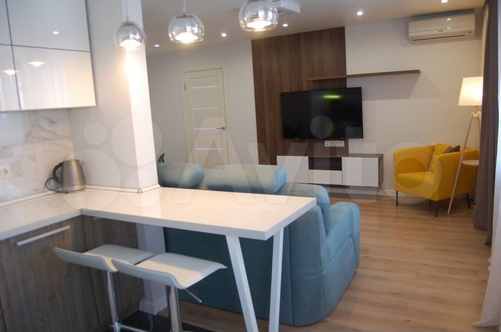 2-к. квартира, 64 м², 6/9 эт.