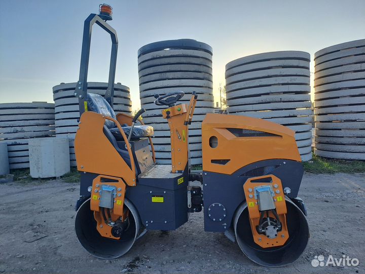 Дорожный каток Storike ST1200, 2023