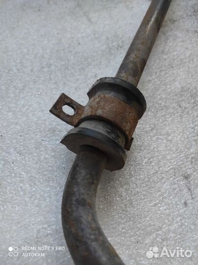 Стабилизатор передний Audi 80