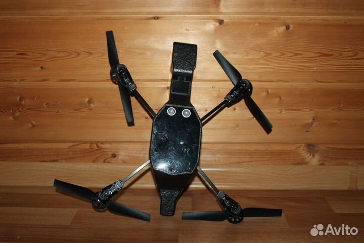 Квадрокоптер Parrot AR Drone 2.0