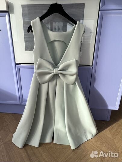 Платья нарядные