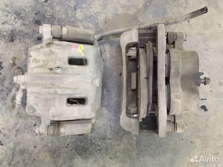 Суппорт передний kia Sorento