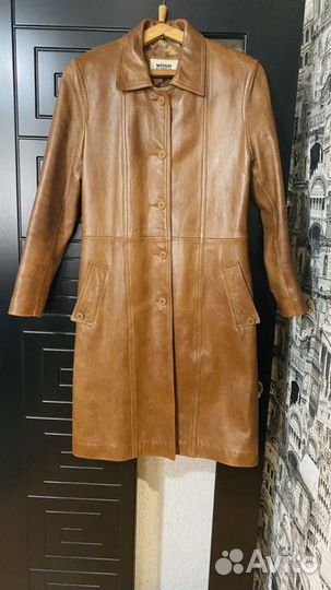 Кожаный плащ женский