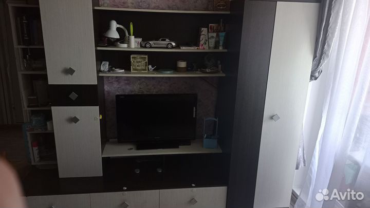 Стенка в гостиную бу