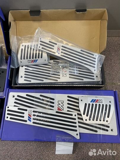 Накладки на педали BMW