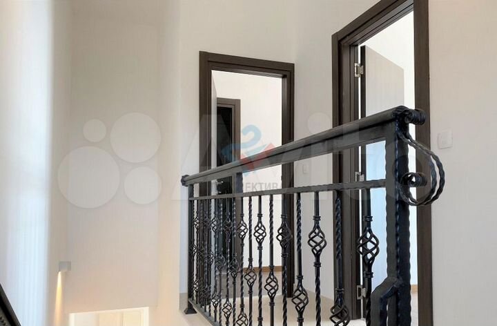 Дом 186 м² на участке 6 сот.