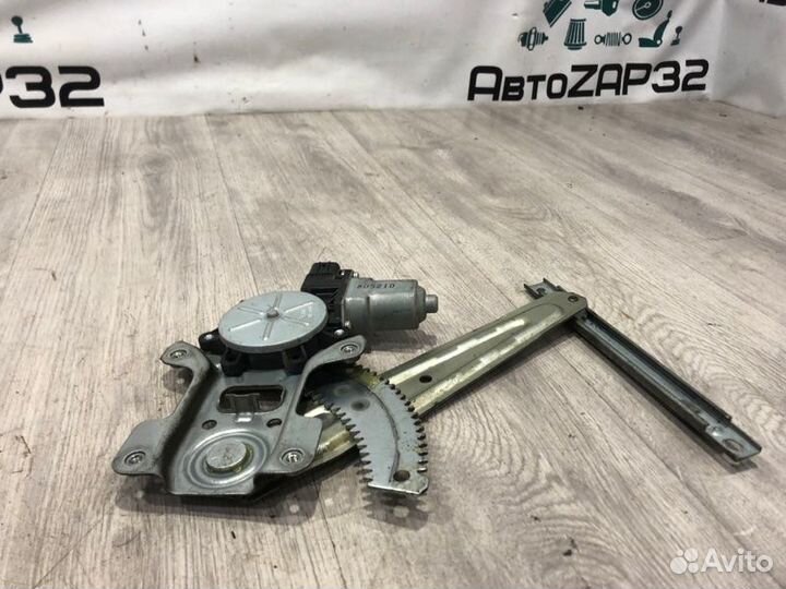 Стеклоподъемник задний левый Mitsubishi Lancer 10