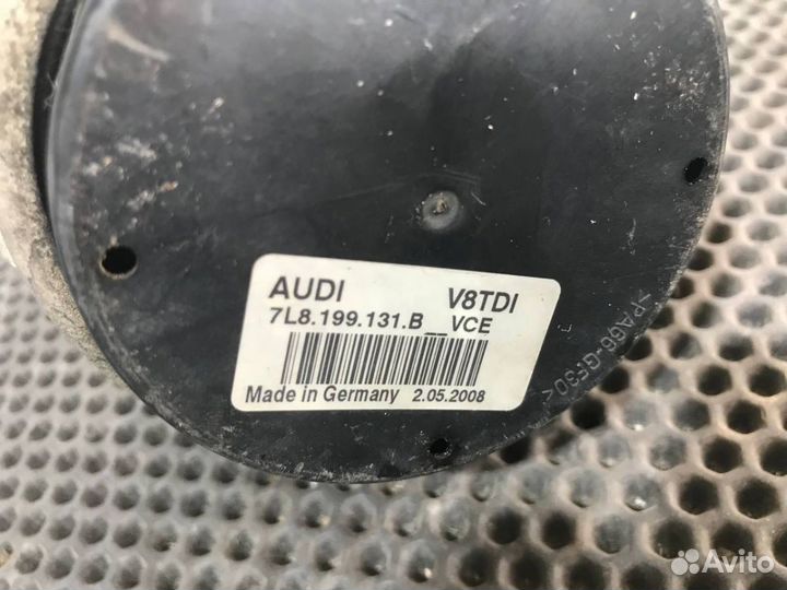 Audi q7 4L опора двигателя