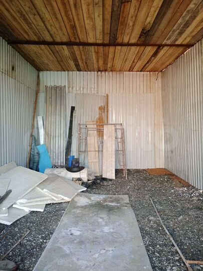 Гараж, > 30 м²