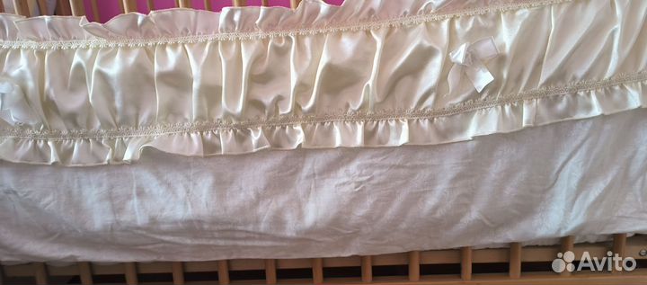 Мягкие бортики на детскую кроватку