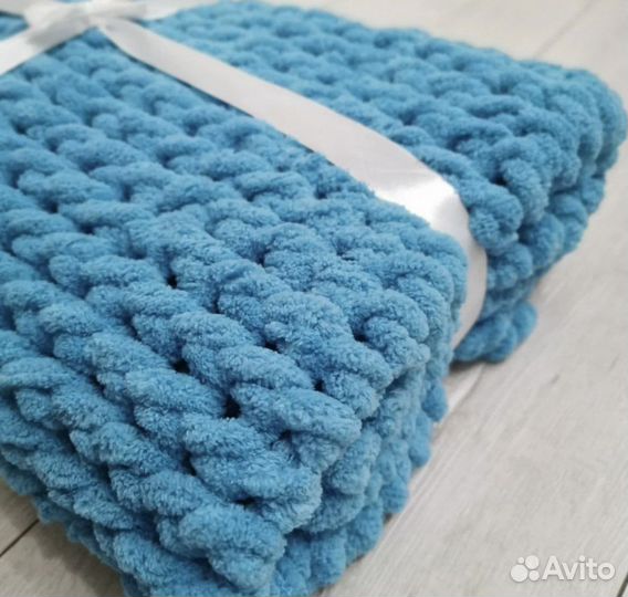 Плед вязаный ручная работа из ализе пуффи