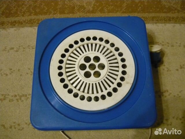 Радиоприемник времен СССР