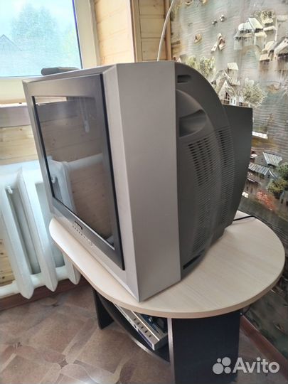 Телевизор Samsung б/у