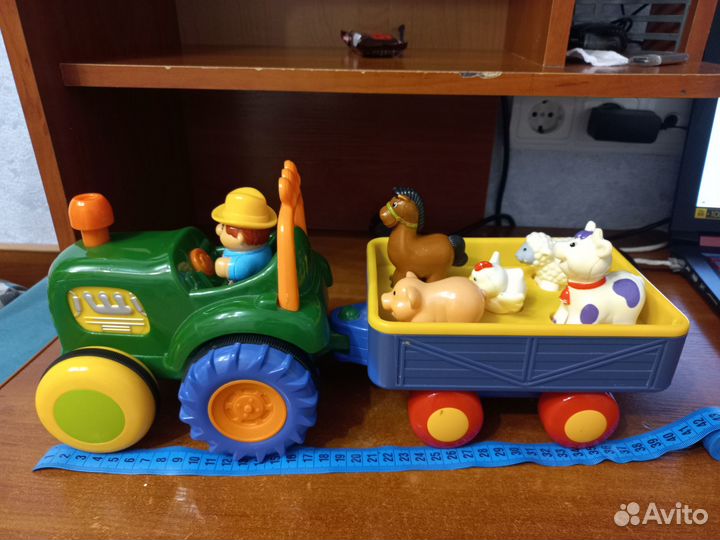 Трактор музыкальный 