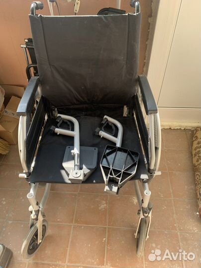 Медицина Инвалидная коляска