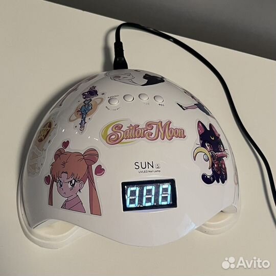 Вентилятор и лампа для маникюра