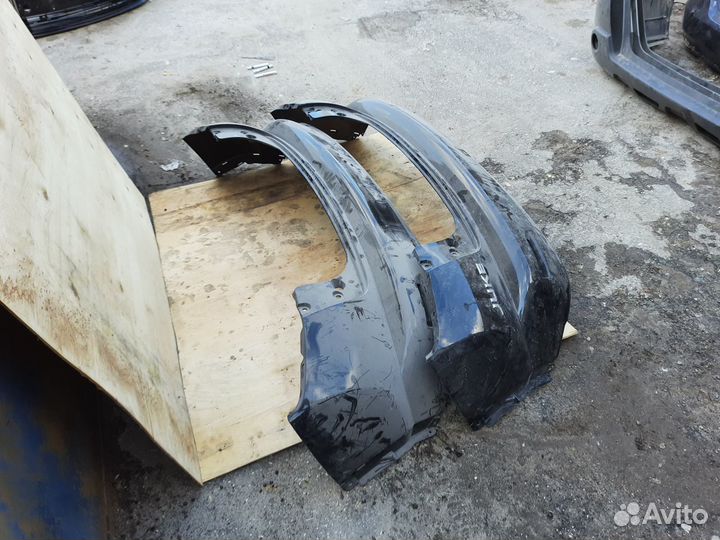 Бампер задний Nissan Juke F15