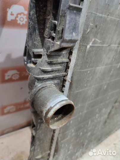 Радиатор двс Nissan Qashqai J10 HR16 2011