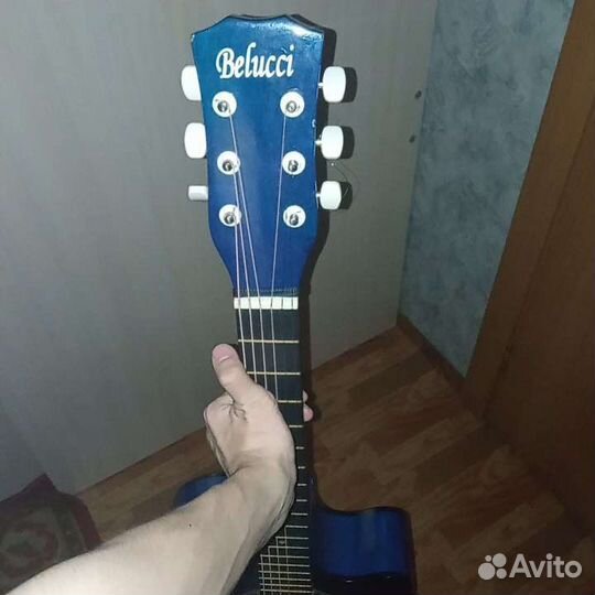 Акустическая гитара belucci