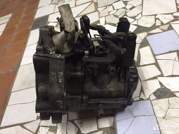 МКПП Volkswagen Polo 1.4 бензин