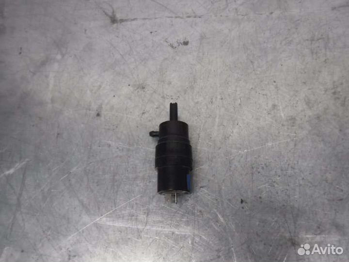 Насос омывателя ветрового стекла Лада Приора 126