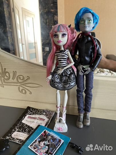 Монстер хай лот